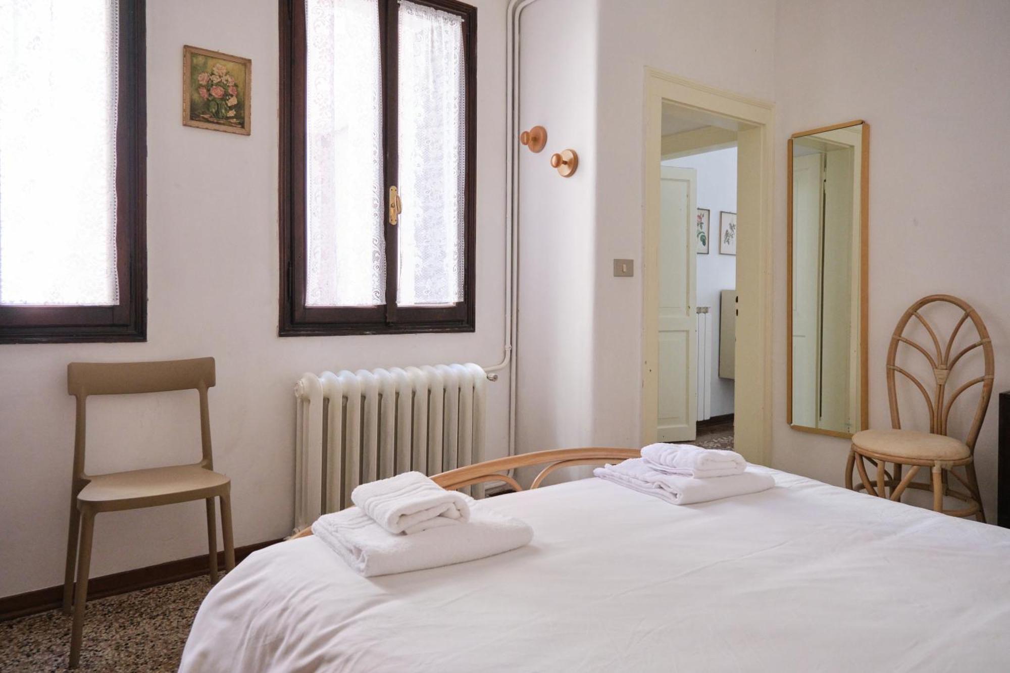 Lustraferi Apartment Venezia Esterno foto