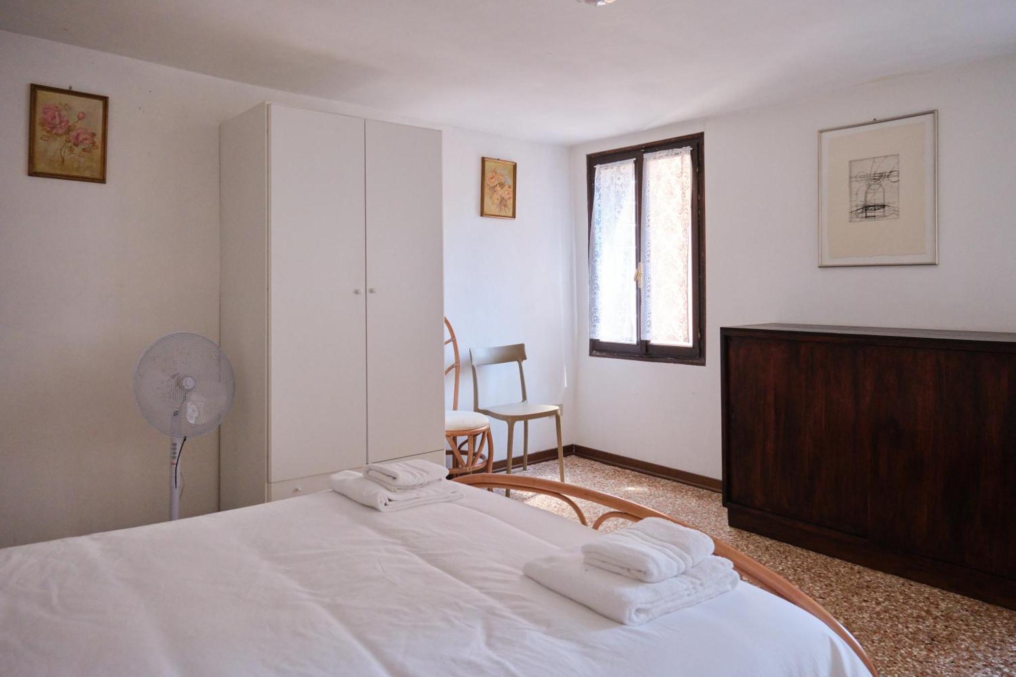 Lustraferi Apartment Venezia Esterno foto