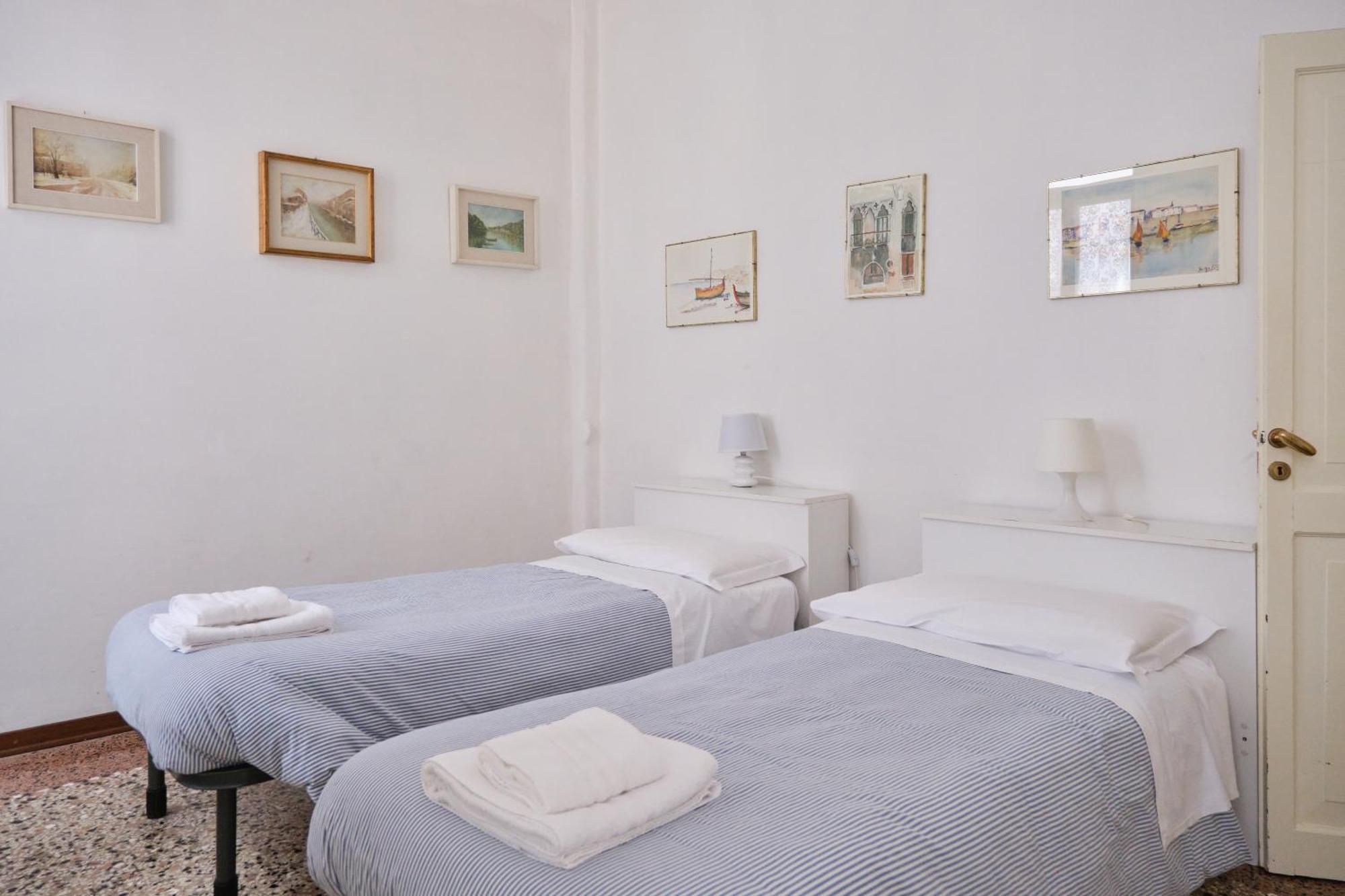 Lustraferi Apartment Venezia Esterno foto
