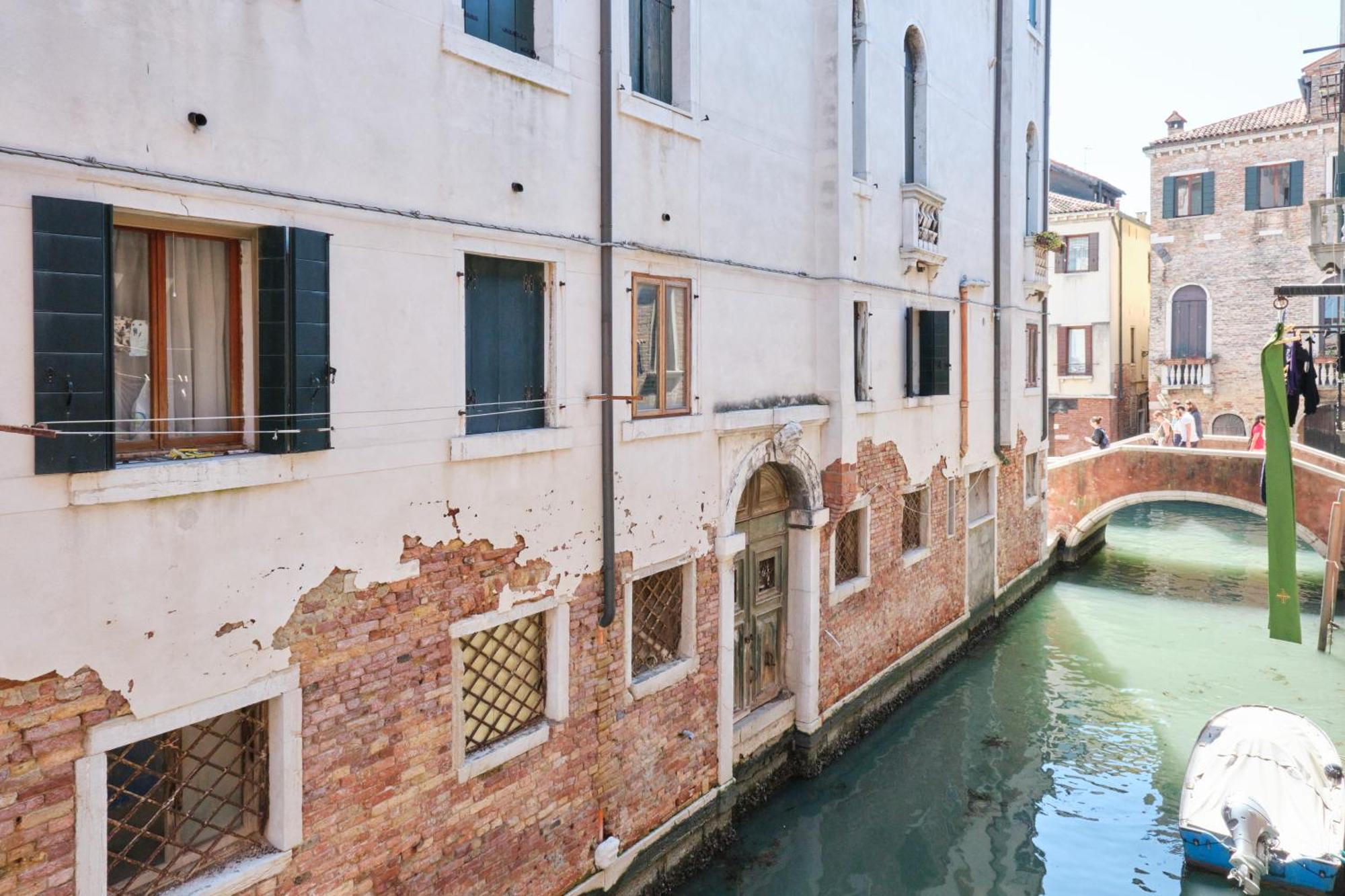 Lustraferi Apartment Venezia Esterno foto