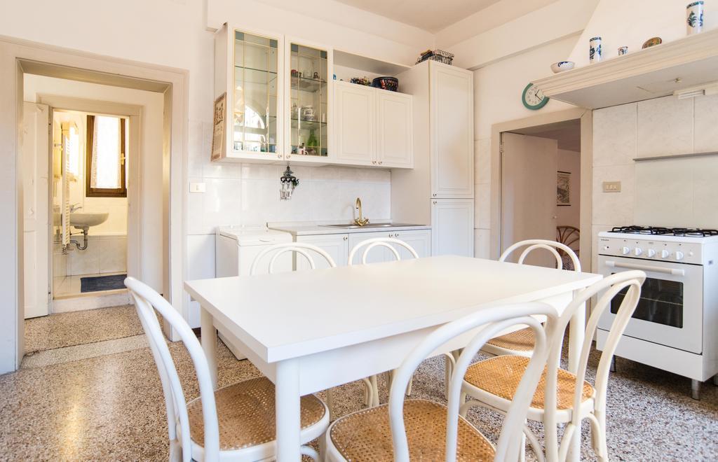 Lustraferi Apartment Venezia Esterno foto
