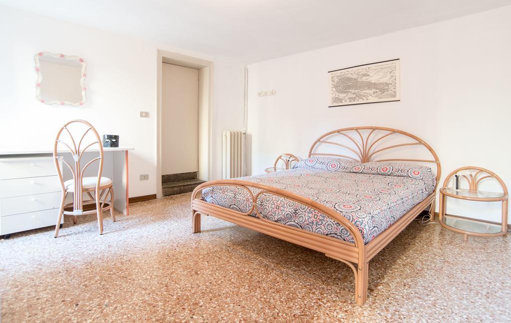 Lustraferi Apartment Venezia Esterno foto